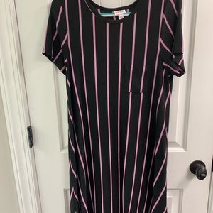 Nwot Lularoe medium Carly